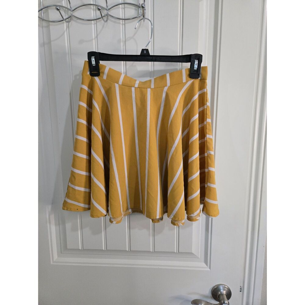 SHEIN Women’s Size 6 Mustard Yellow White Stripe Flare Skirt A-Line Mini